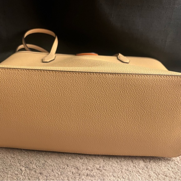 New without tag Kate spade tote - Picture 5 of 8